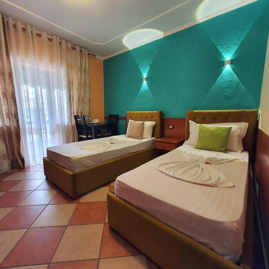 Apartament My Apartments -Tirana Centre 3*