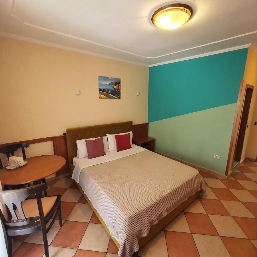 My Apartments -Tirana Centre Apartament 3*