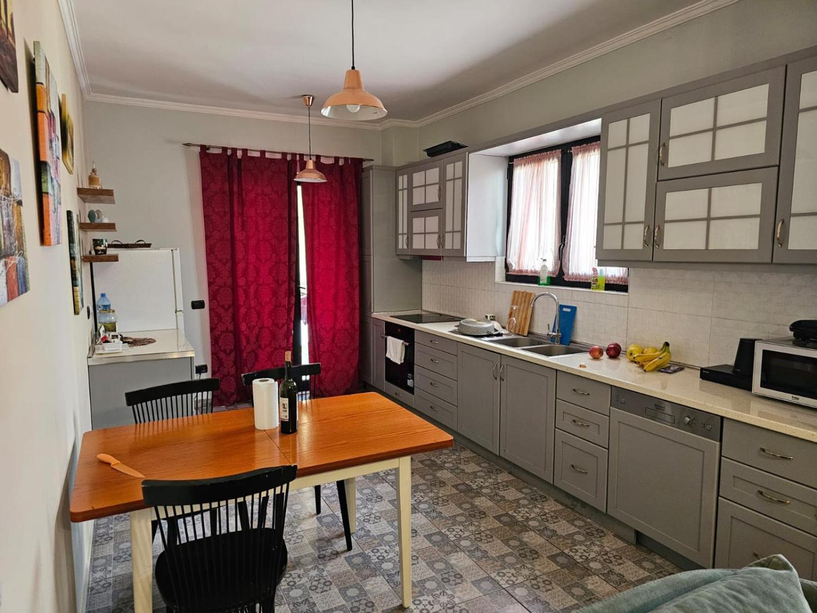 My Apartments -Tirana Centre 3*