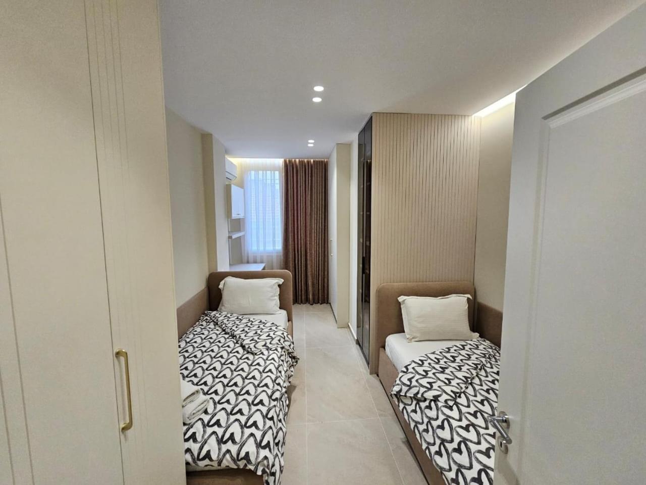 My Apartments -Tirana Centre 3*